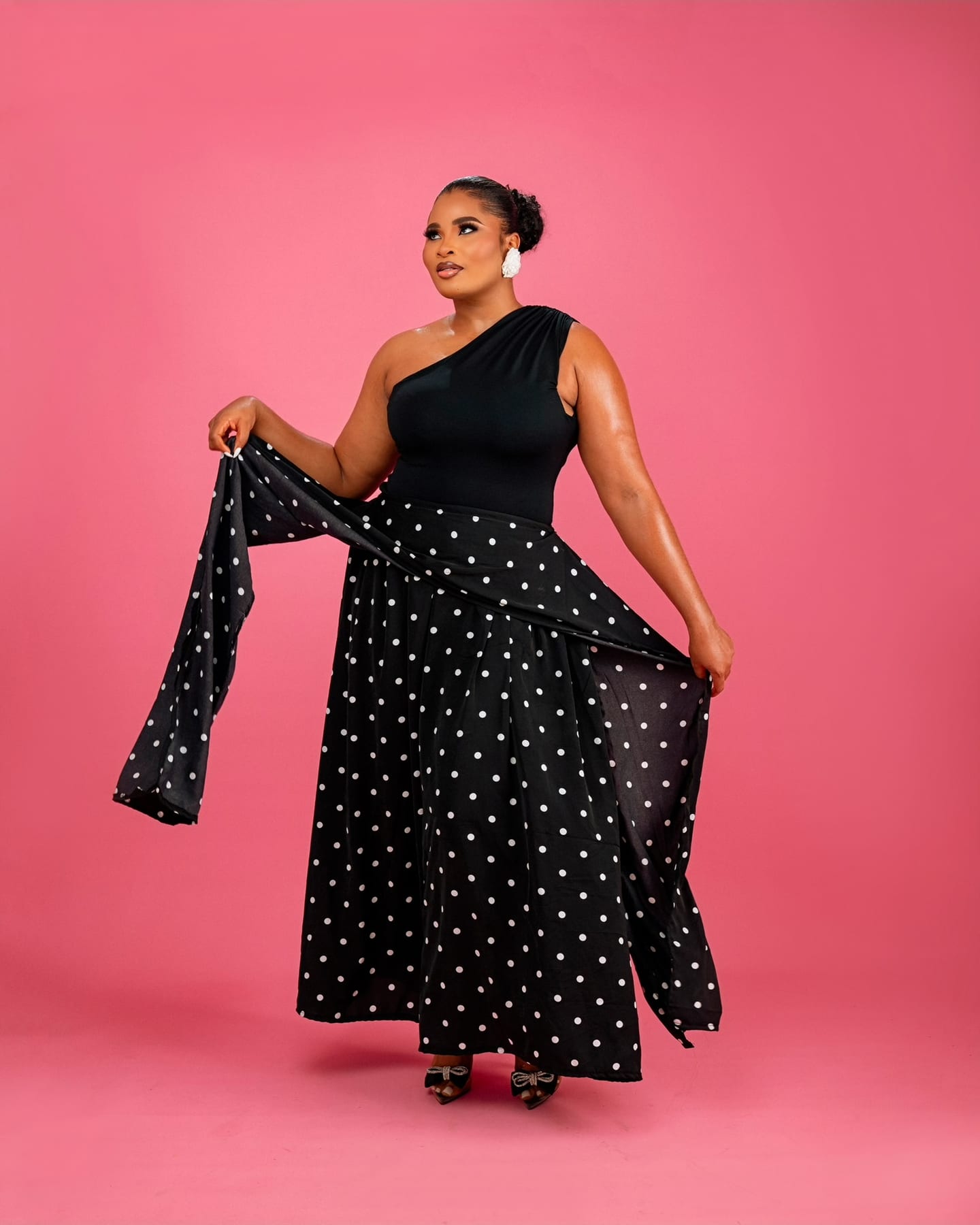 Polka Muse black and white spotted skirt set (frame 5 of 11)