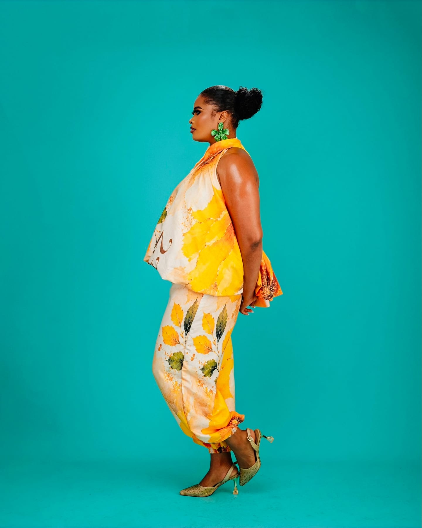 Aura Halter Neck watercolour set in yellow and orange (frame 2 of 10)